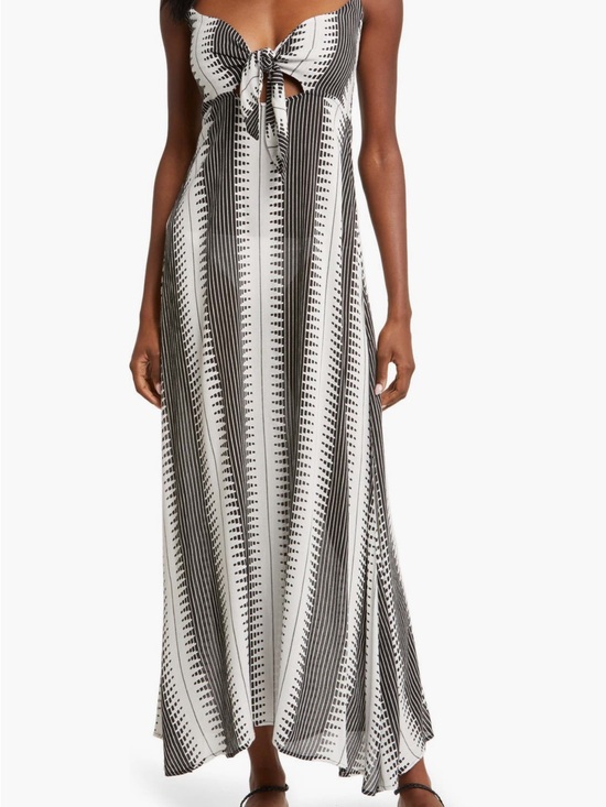 Elan Dresses & Skirts - Elan Cut-Out Tie-Front Maxi Cover-Up Sundress